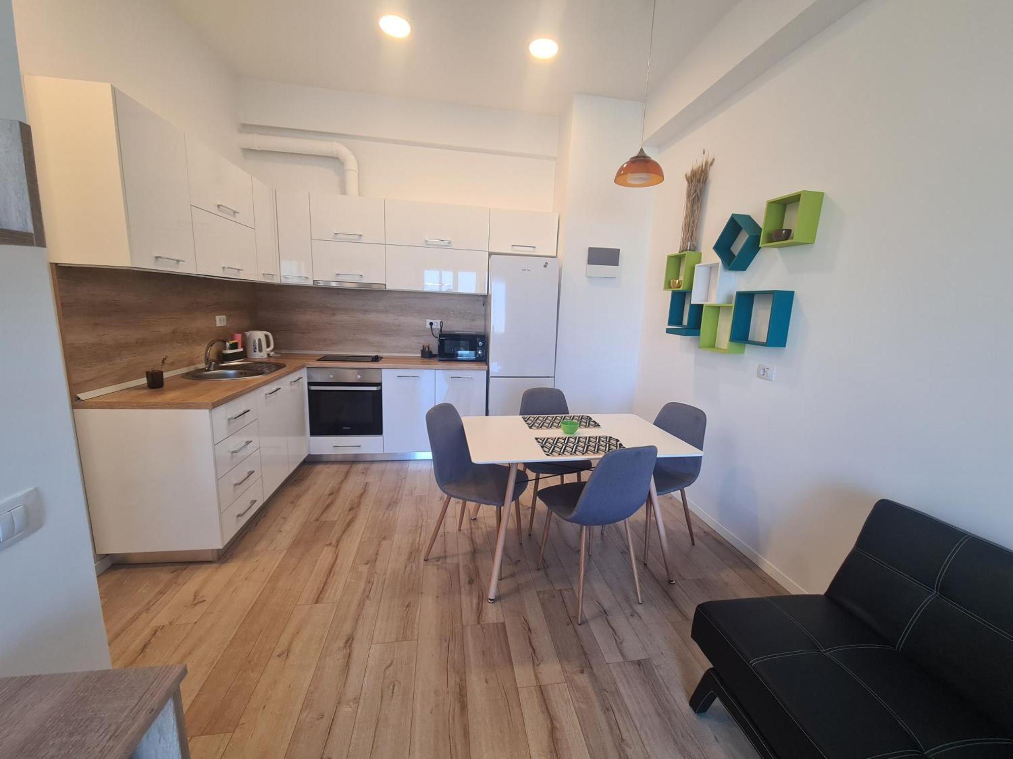 Luxury Central Newapartments One Bacau Luaran gambar