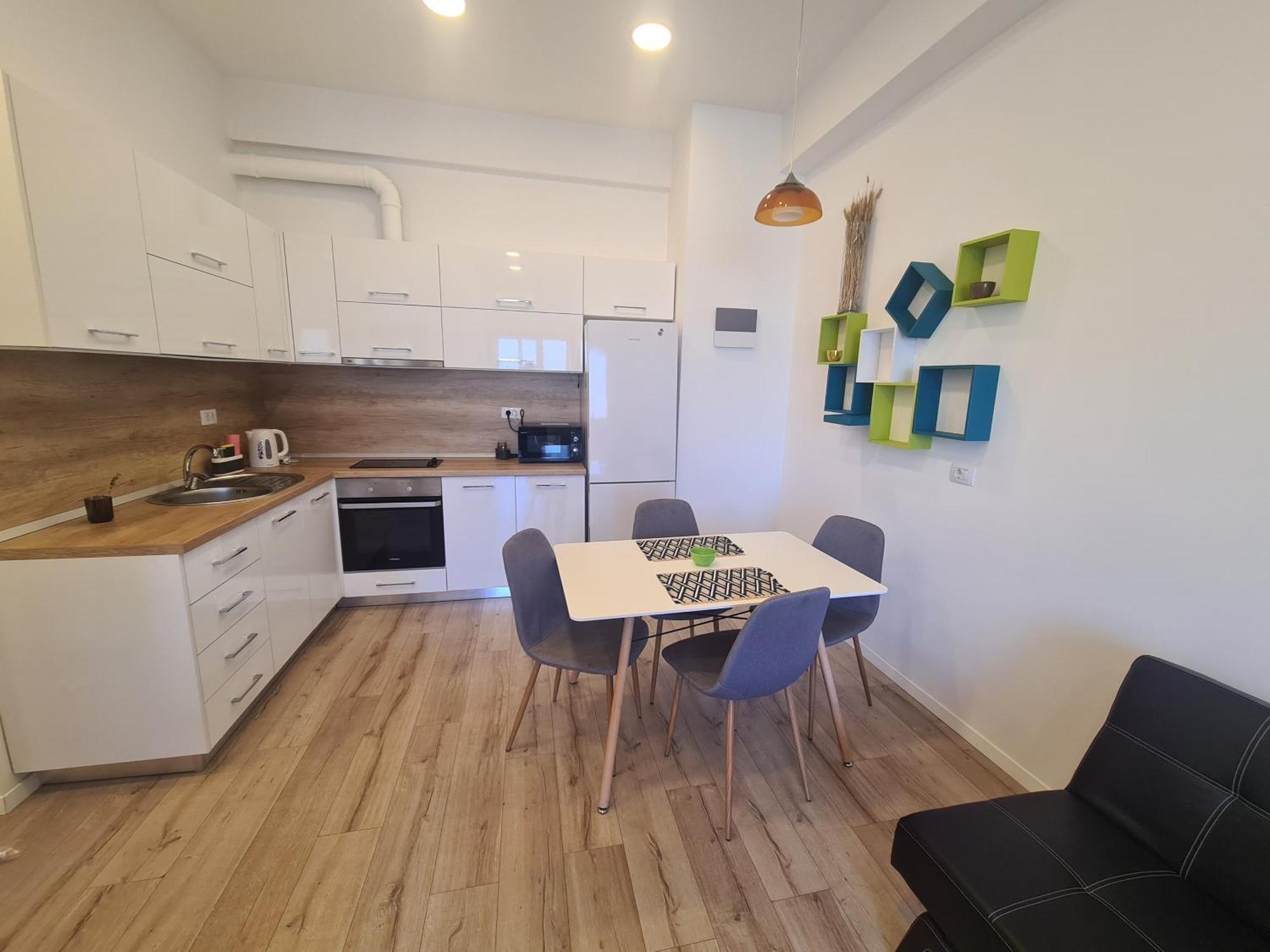 Luxury Central Newapartments One Bacau Luaran gambar